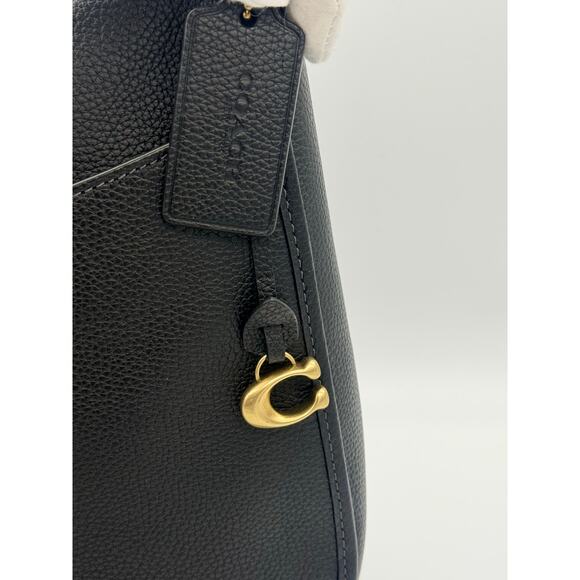 Luxury Set: Coach Chaise Crossbody & Wyn Small Wallet - Picture 2 of 13